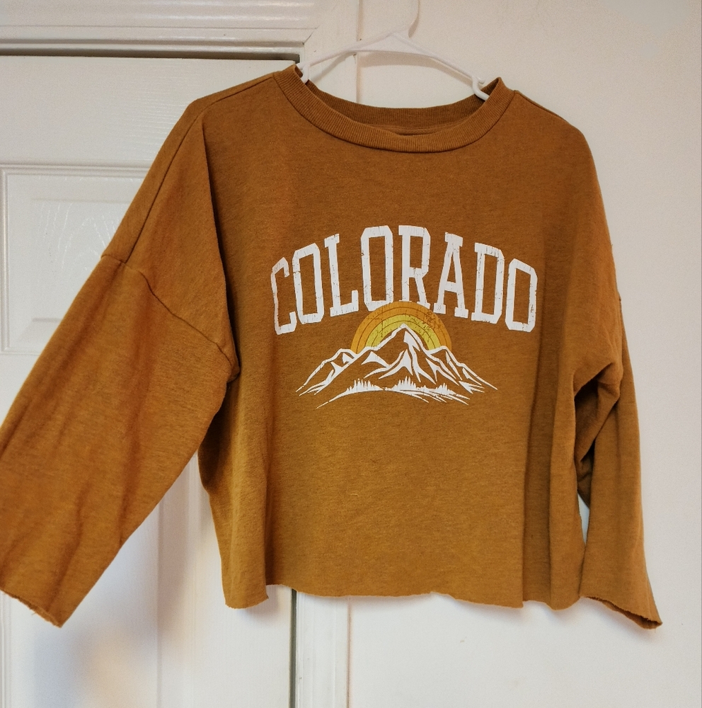 Upcycled Colorado Sweatshirt Small